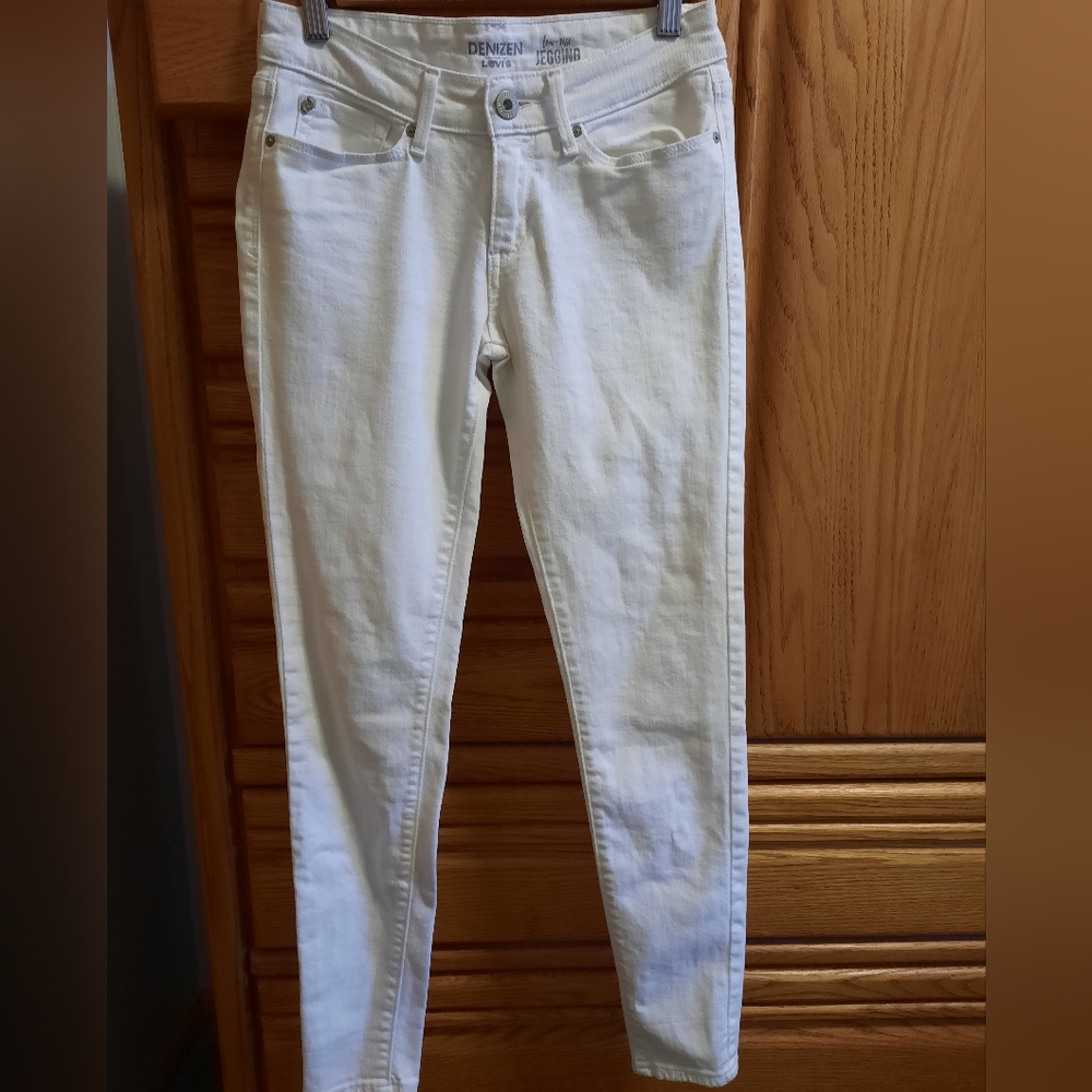 Womens jeans